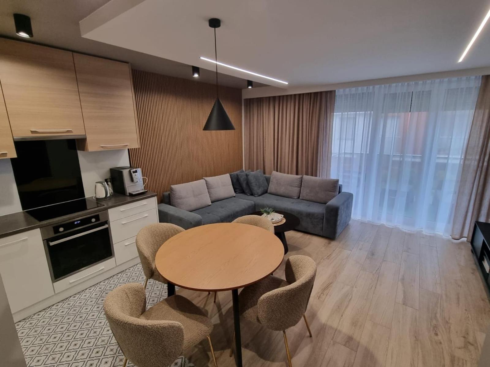 Apartament Faleza Rewal Ngoại thất bức ảnh